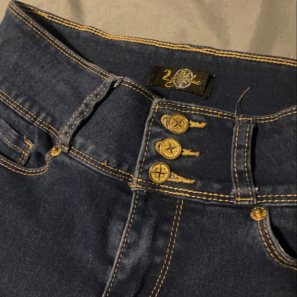 Jeans - Picture 5 of 6
